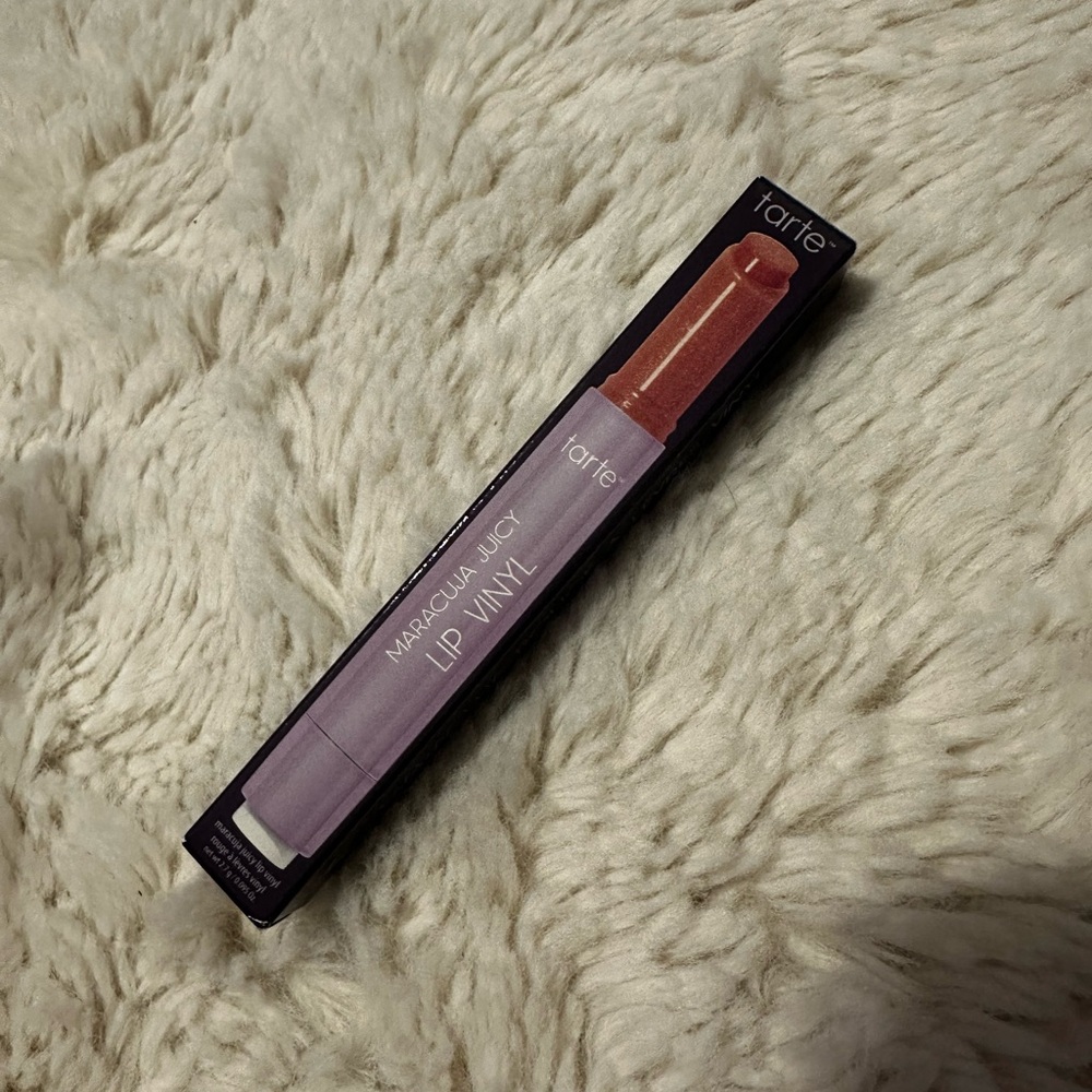 tarte Juicy Lip Vinyl in Shimmery Copper Brown